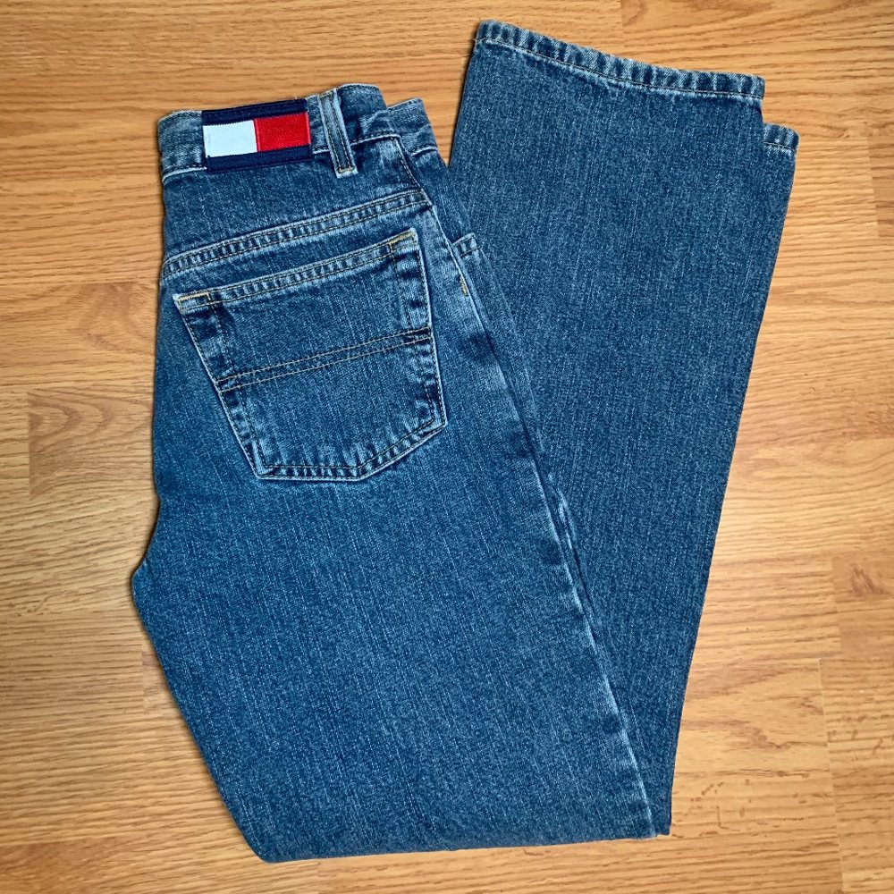 BOYS - sz 10 vintage TOMMY JEANS, medium wash straight leg, youth Q131